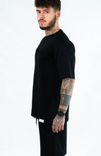 Charger l'image dans la galerie, T-Shirt Oversize TchimoTeam Blackout Compress Logo Hommes