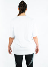 Charger l'image dans la galerie, Tee-Shirt Oversize TchimoTeam Mom Logo - Femmes